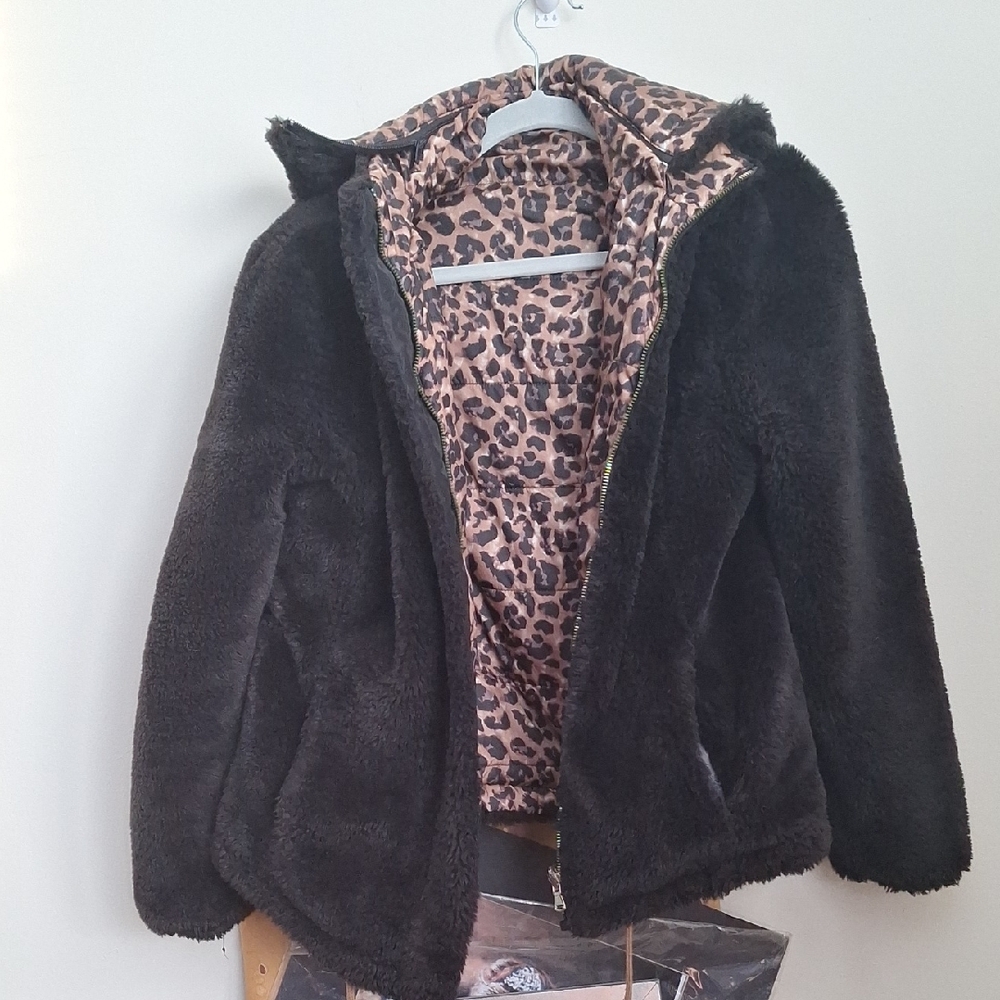 YMI Collection Black Plush Jacket  Junior Size Small